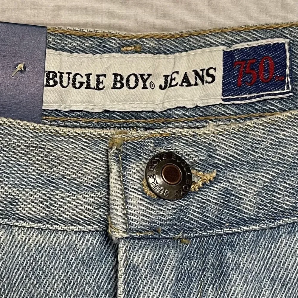 Vintage 90s Bugle Boy 750 Denim Jean Shorts Blue Light Wash Mens Size 38 Stained